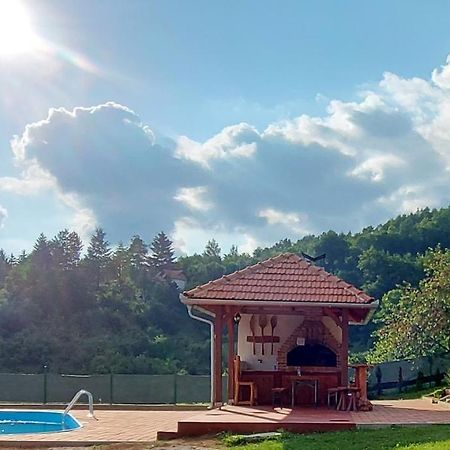 Вилла Gardenlux Сараево Экстерьер фото